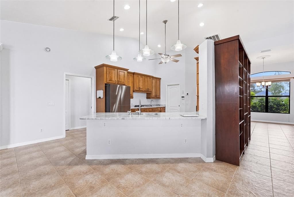 470 SPRING LAKE BOULEVARD NW photo 10