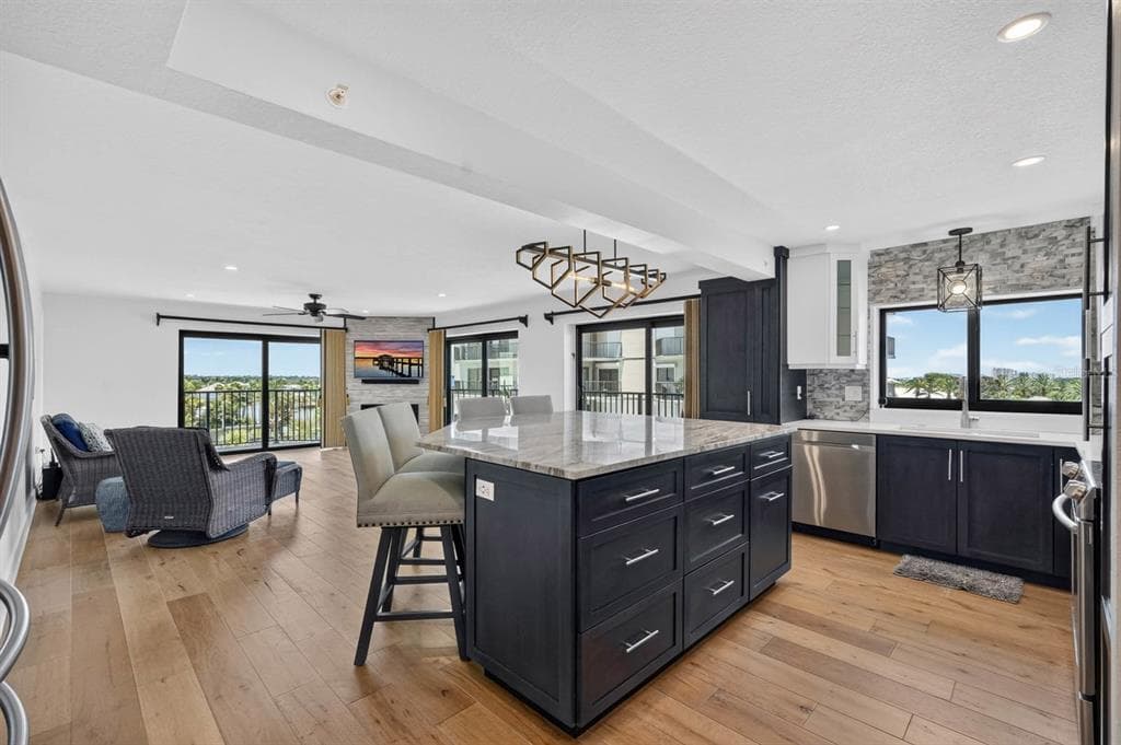 503 N CAUSEWAY 2020 photo 14