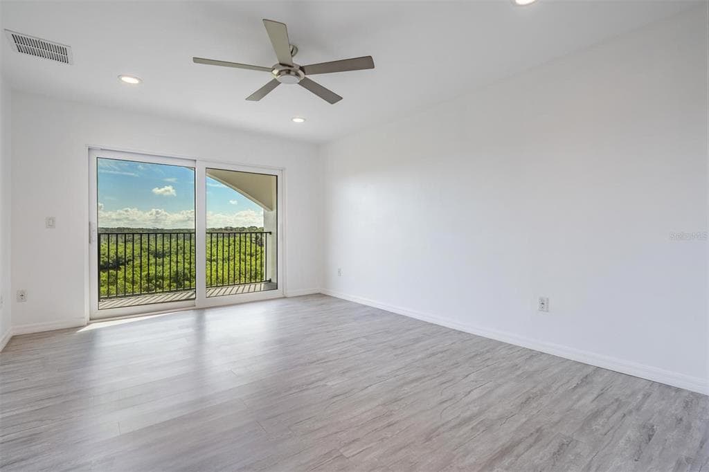 244 MARINER DRIVE 244 photo 22