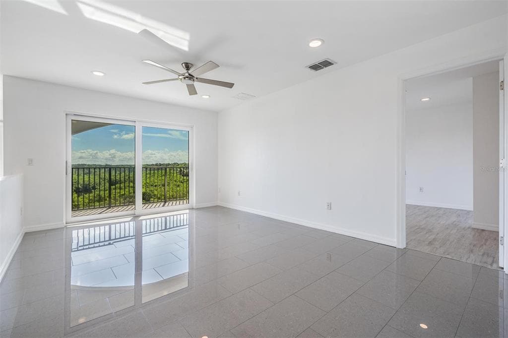 244 MARINER DRIVE 244 photo 10