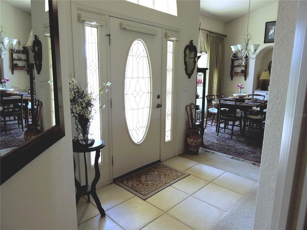 110 MARINER LANE photo 5