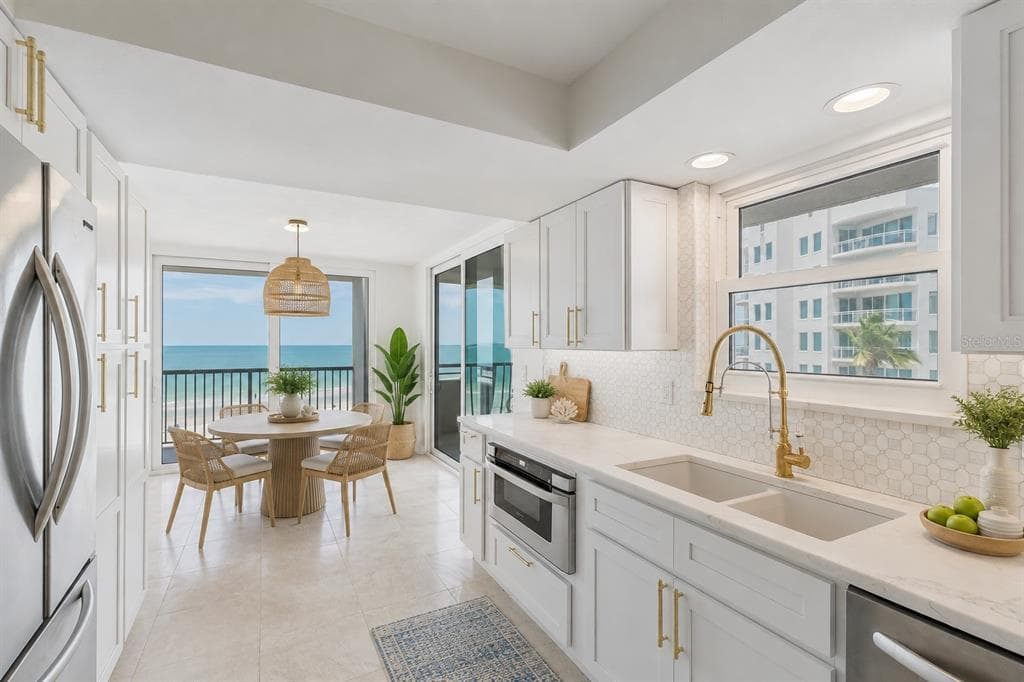 1600 GULF BOULEVARD 414 photo 13