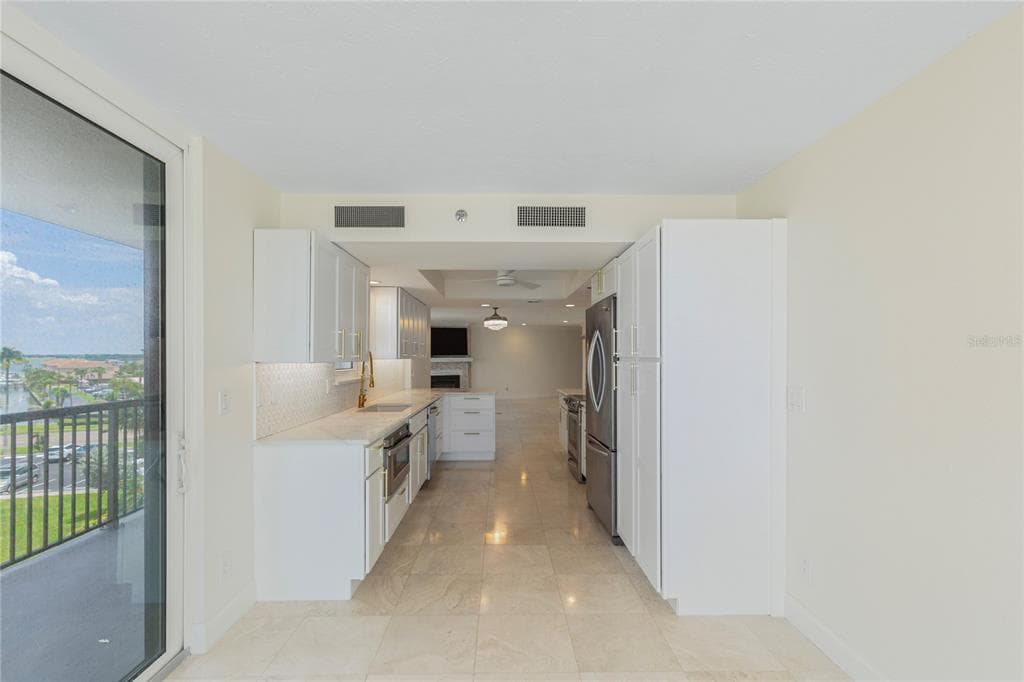 1600 GULF BOULEVARD 414 photo 22
