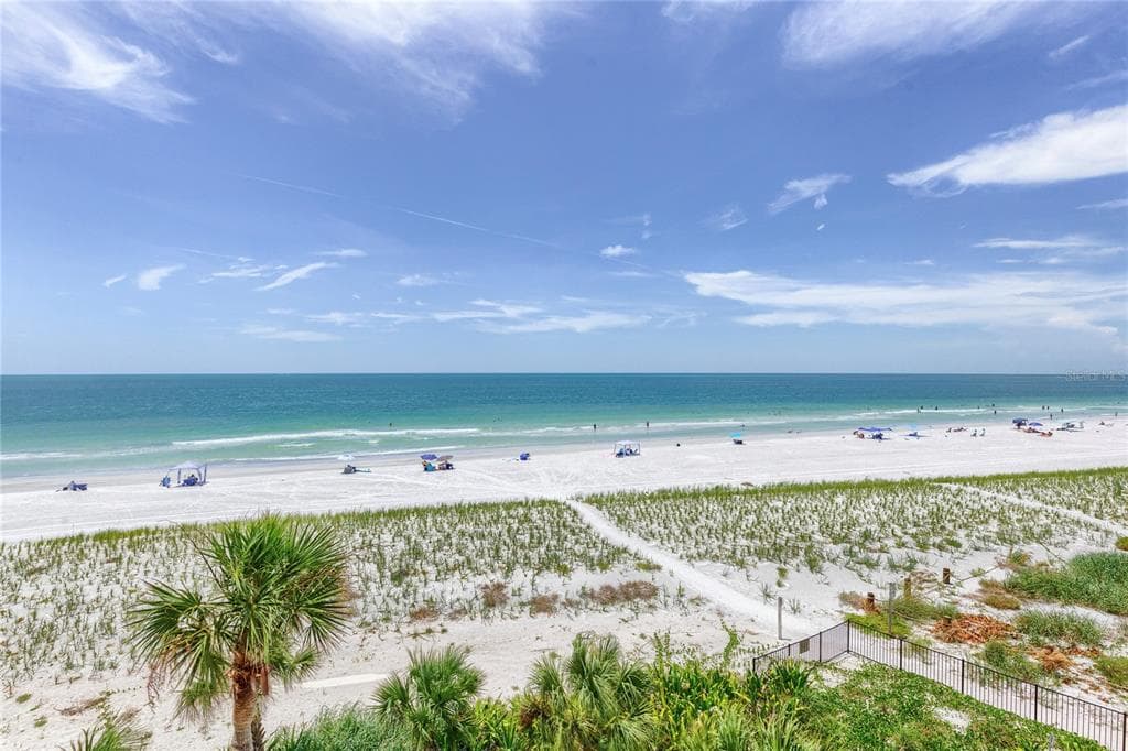 1600 GULF BOULEVARD 414 photo 1