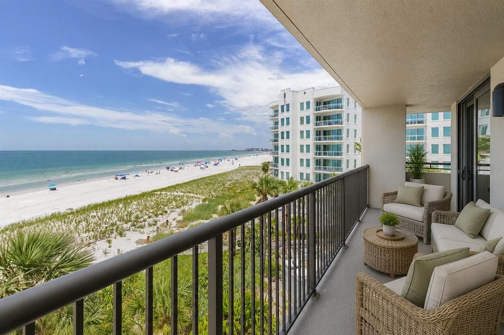 1600 GULF BOULEVARD 414 photo 4