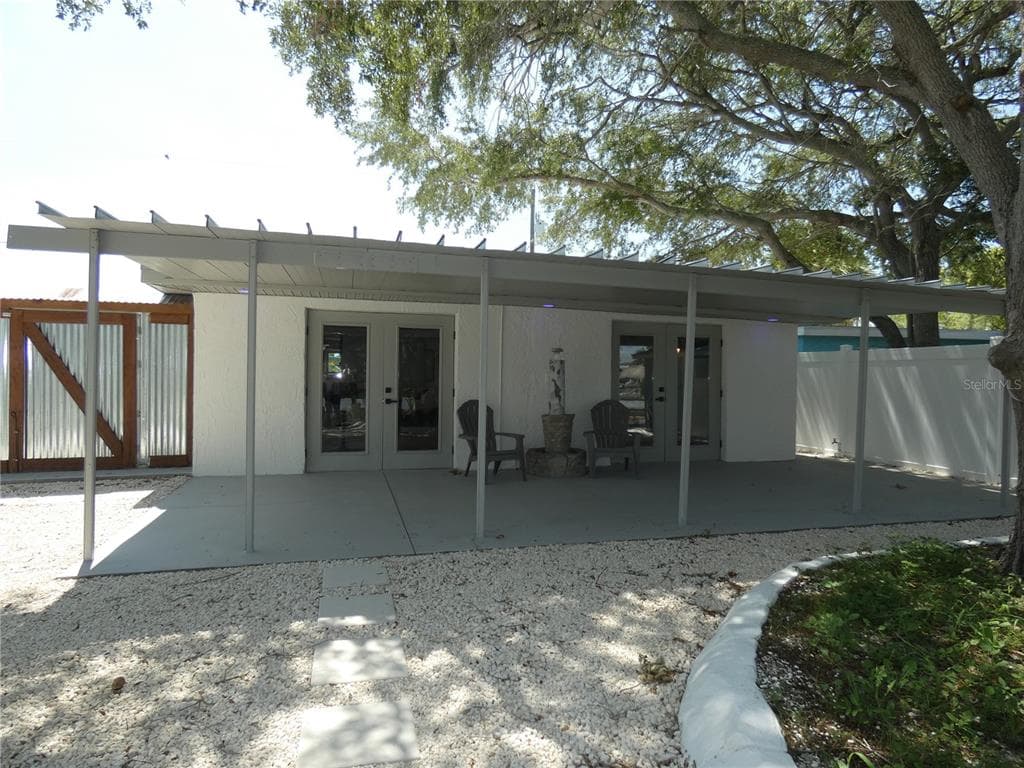 13400 CAROL DRIVE photo 19