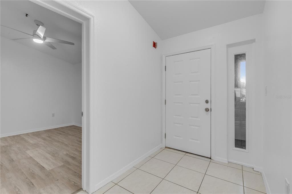 466 BOUCHELLE DRIVE 303 photo 10