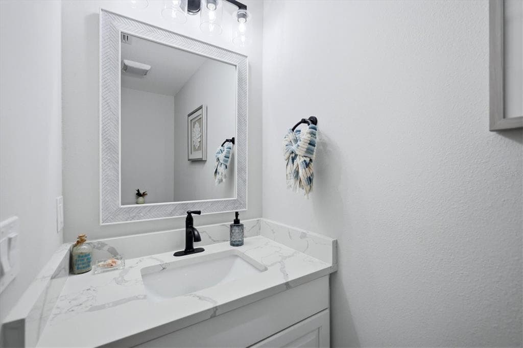 6904 74TH STREET CIRCLE E photo 21