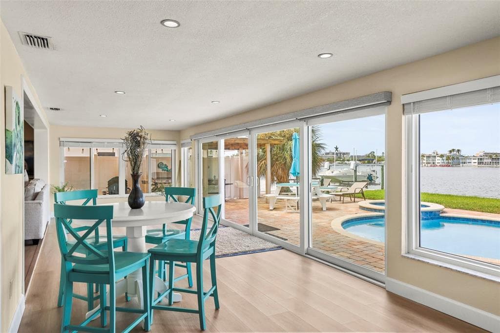 6360 2ND PALM POINT photo 21
