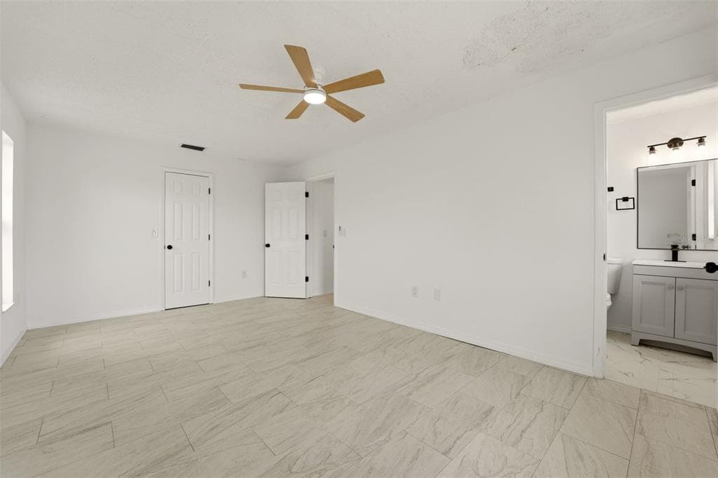 192 ANNAPOLIS LANE photo 11