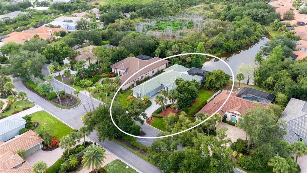 24 GRAND PALMS BOULEVARD photo 2
