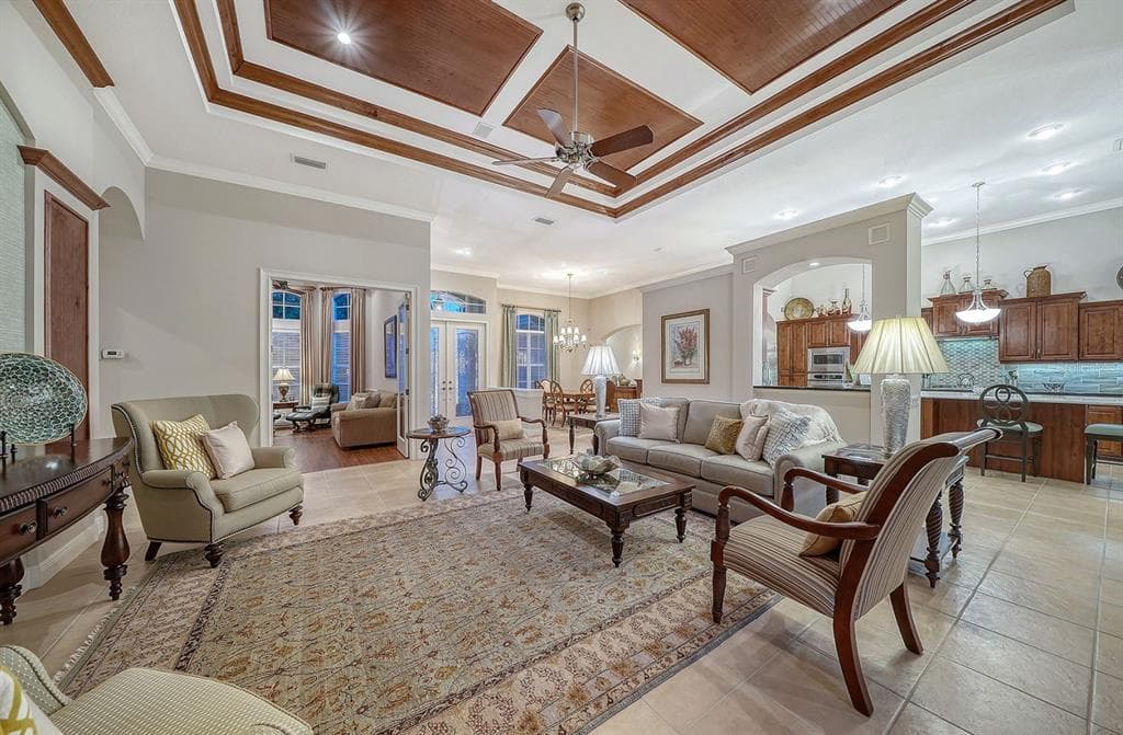 24 GRAND PALMS BOULEVARD photo 13