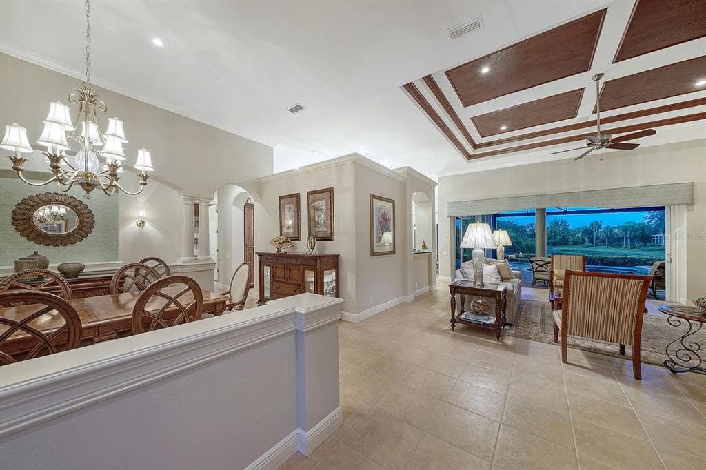 24 GRAND PALMS BOULEVARD photo 18