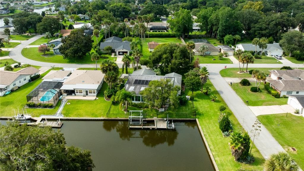 30 FERNHAM LANE photo 6