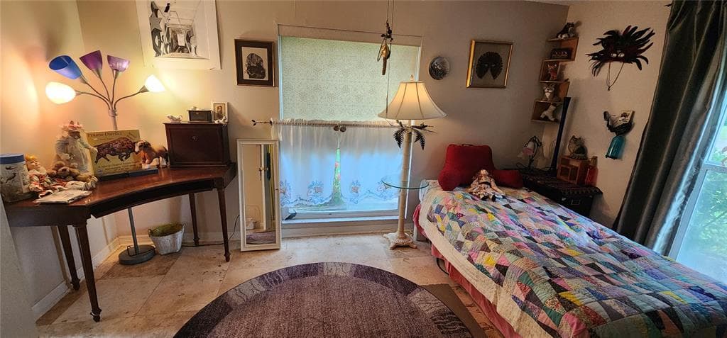 30 FERNHAM LANE photo 17