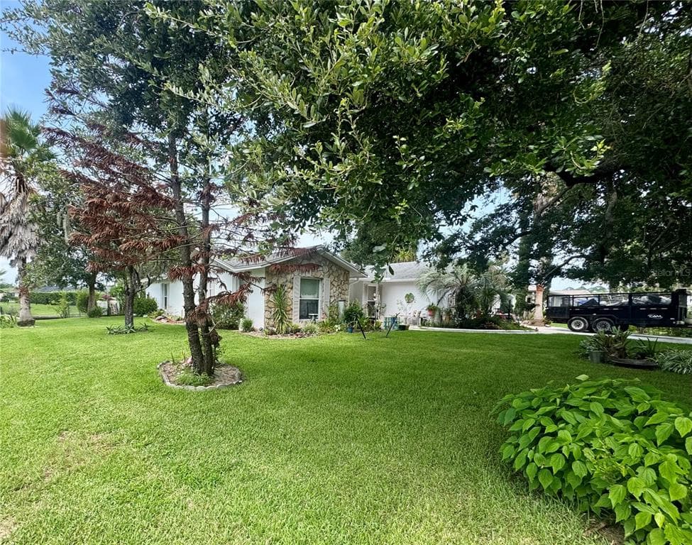 30 FERNHAM LANE photo 3