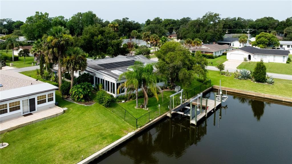 30 FERNHAM LANE photo 5