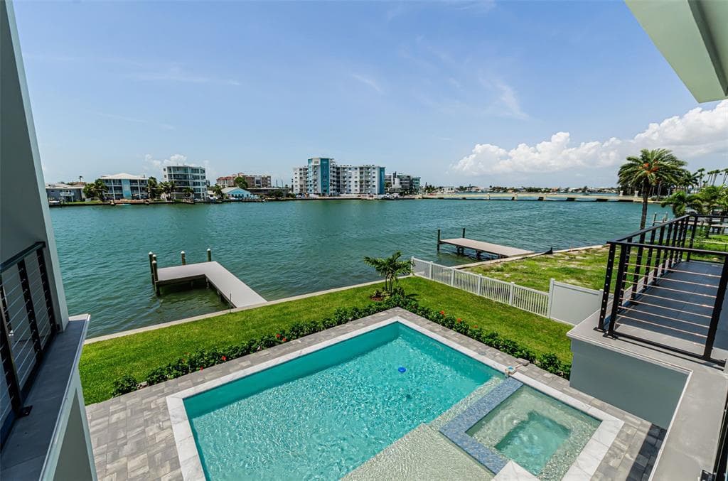 43 DOLPHIN DRIVE photo 12