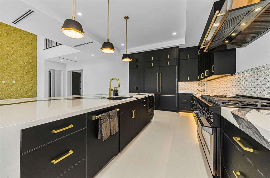 43 DOLPHIN DRIVE photo 22