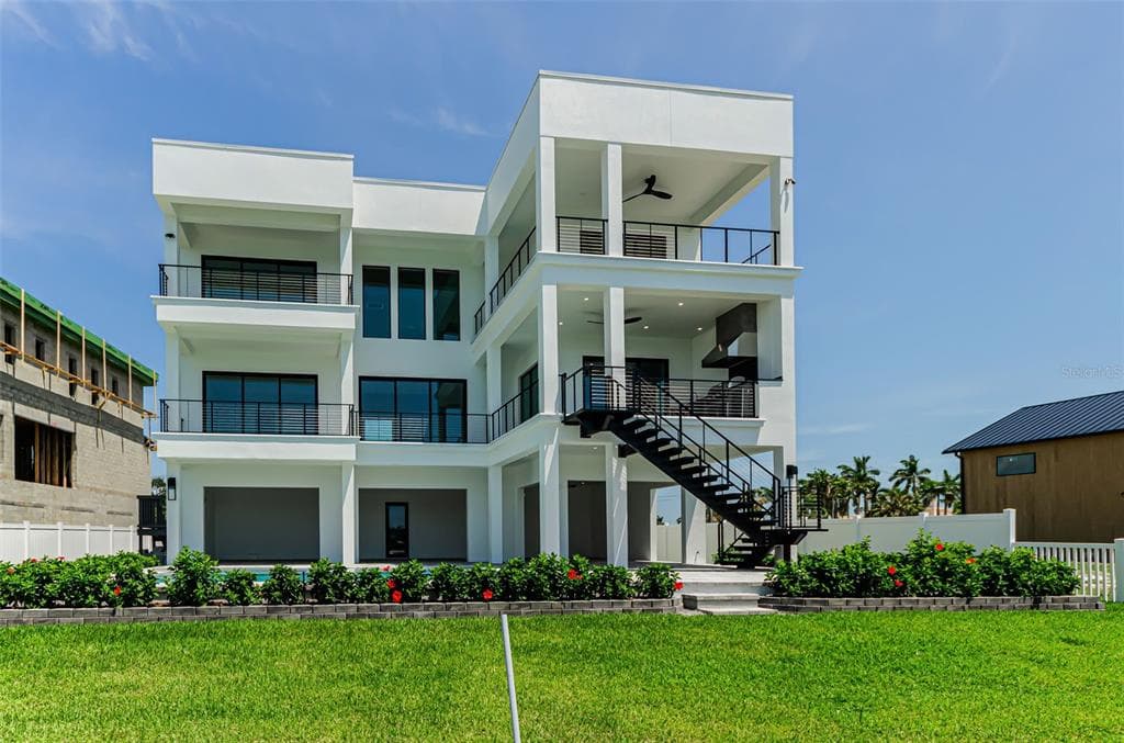 43 DOLPHIN DRIVE photo 3