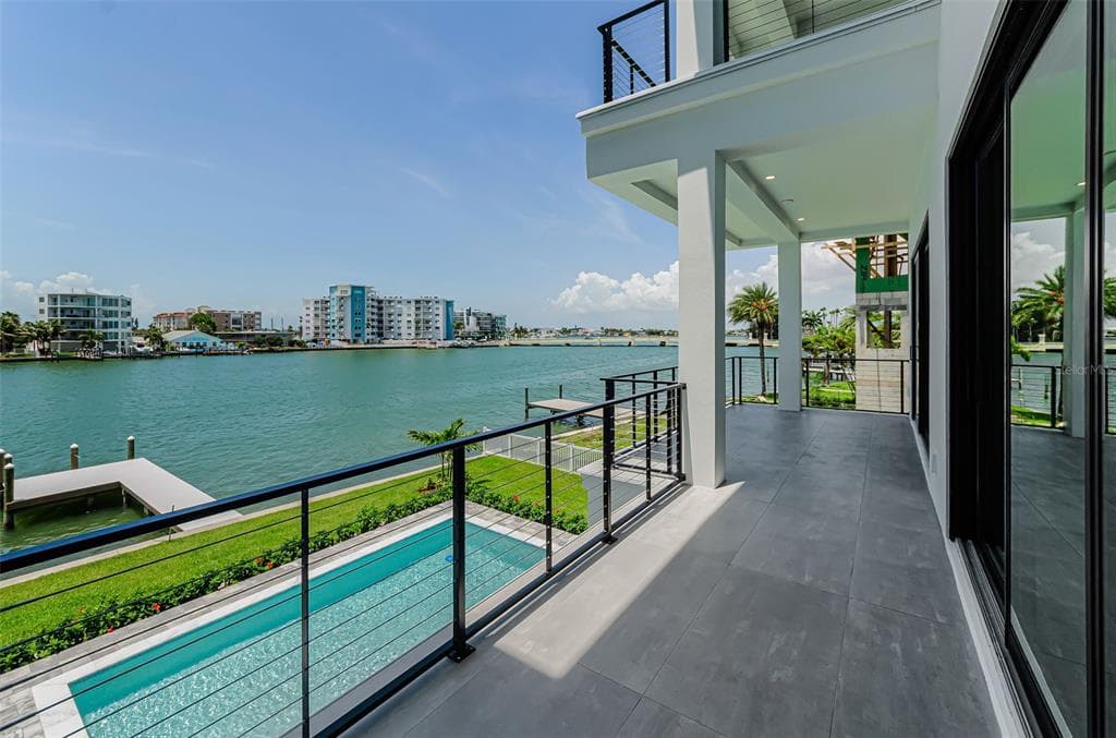 43 DOLPHIN DRIVE photo 14