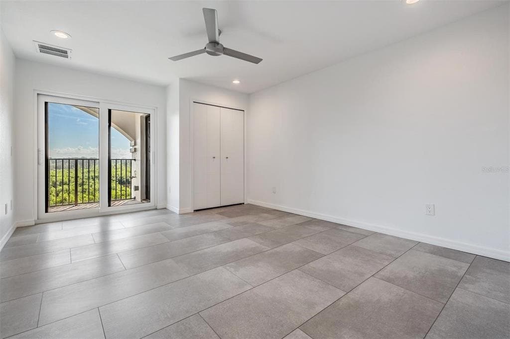 243 MARINER DRIVE 243 photo 18