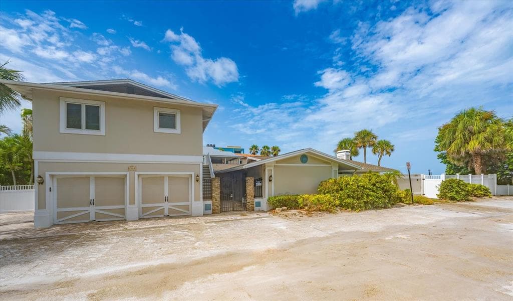 2308 BEACH TRAIL photo 3