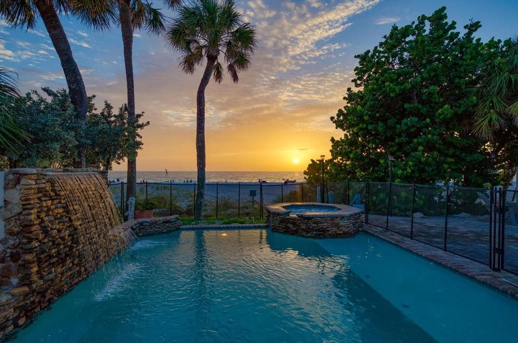 2308 BEACH TRAIL photo 5
