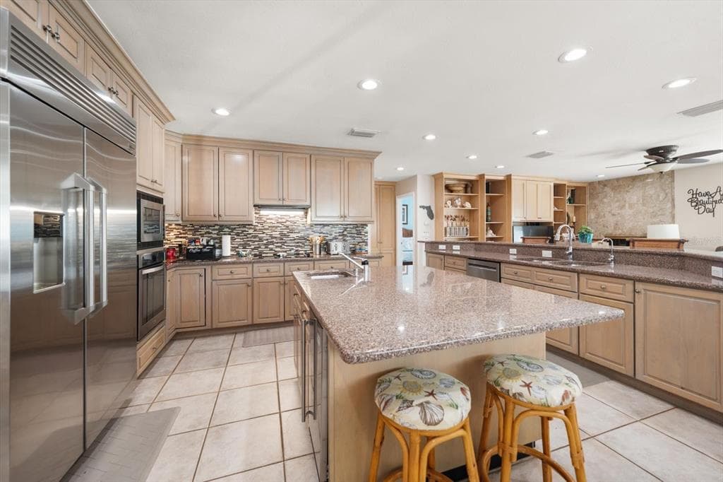 2308 BEACH TRAIL photo 11