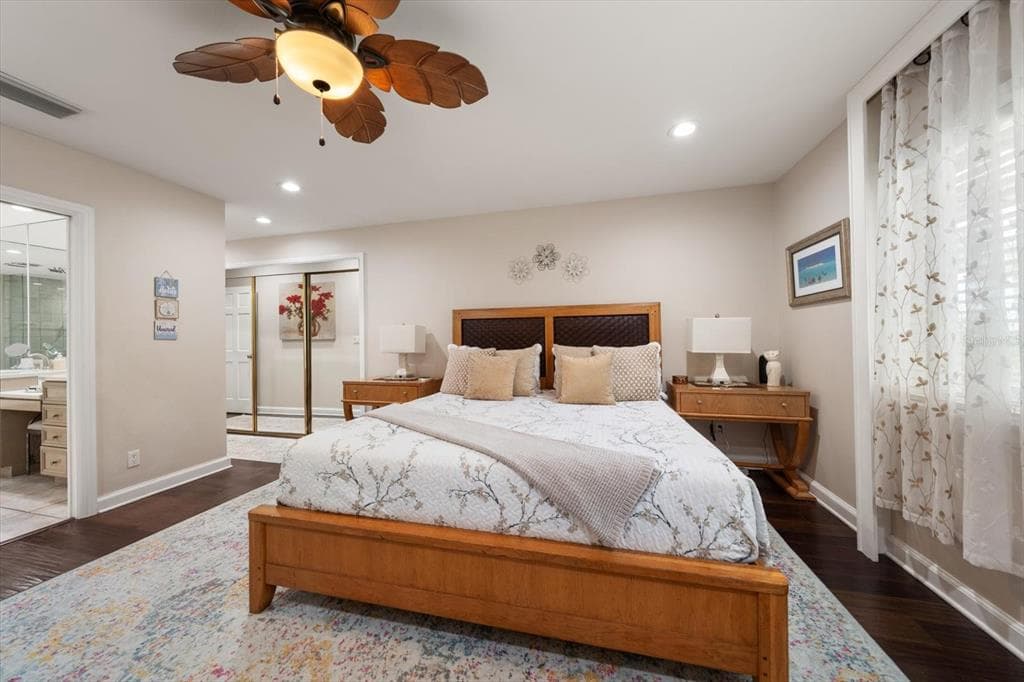 2308 BEACH TRAIL photo 19