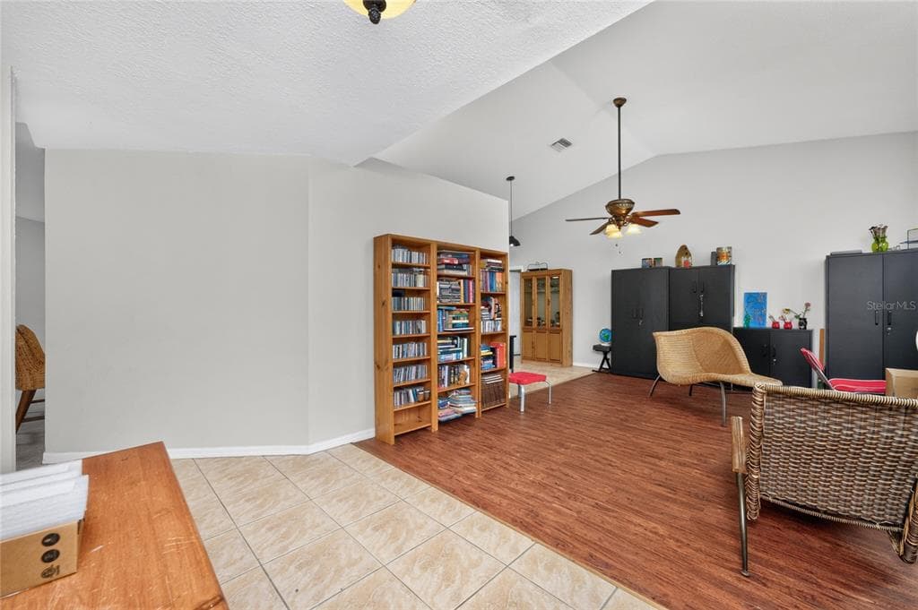 2466 NEWBURY STREET photo 7