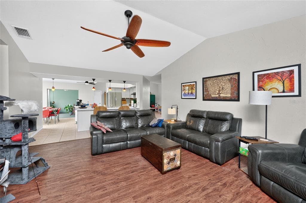 2466 NEWBURY STREET photo 24