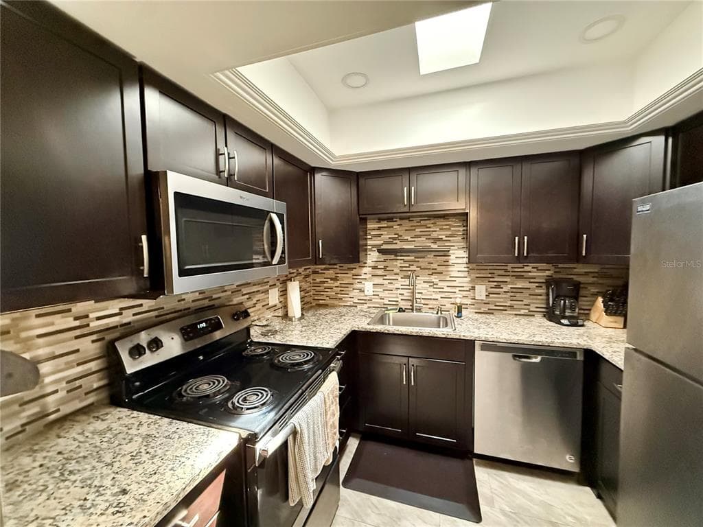 6111 E 2ND STREET E #17 photo 16