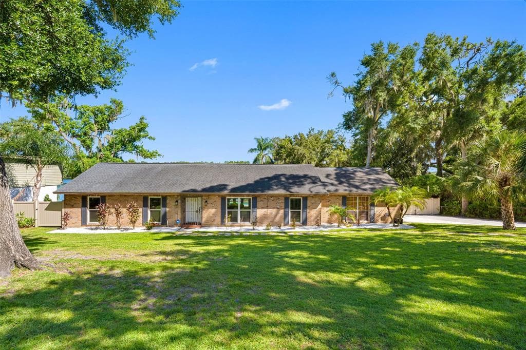 4221 RIVER HILLS DRIVE photo 1