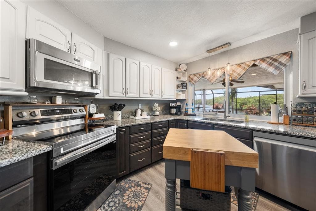 2126 EGRET DRIVE photo 17