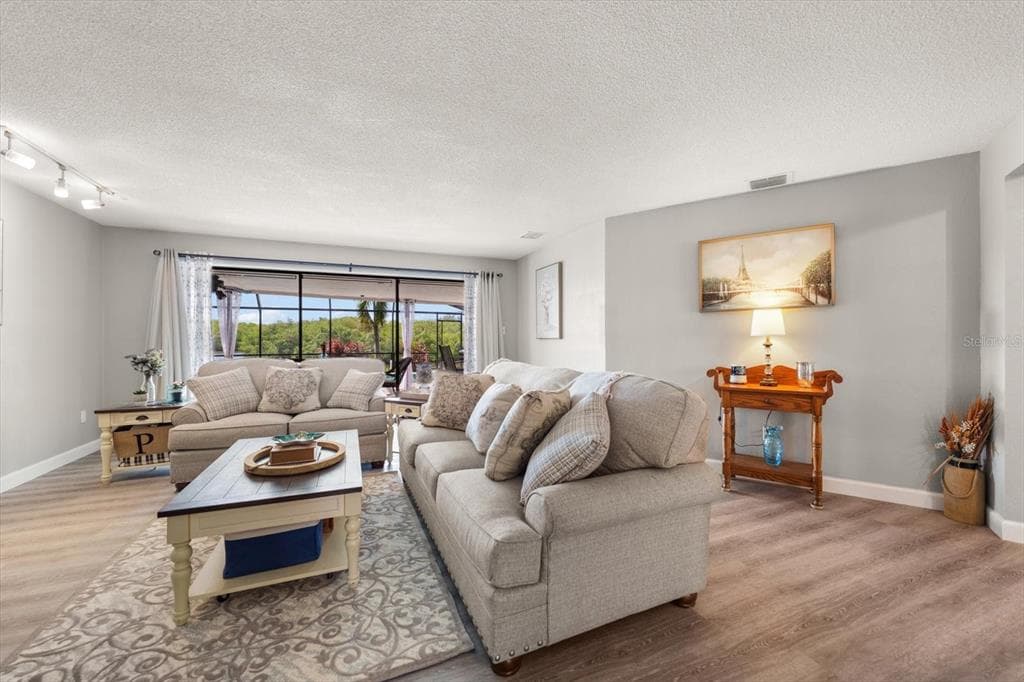 2126 EGRET DRIVE photo 7