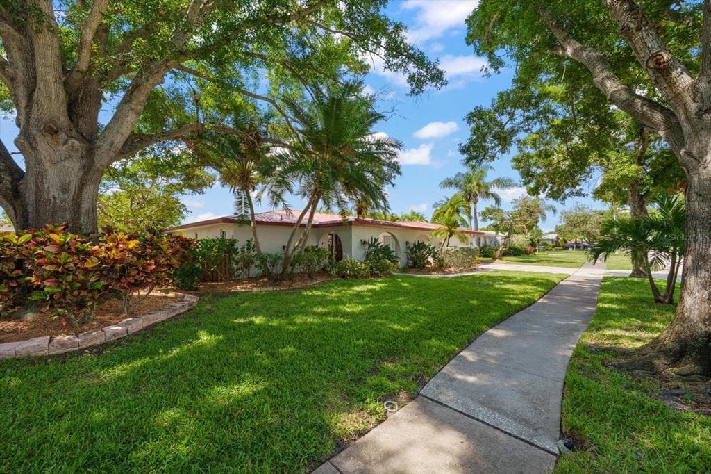 2126 EGRET DRIVE photo 4