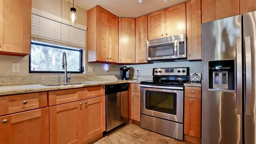 1400 1ST AVENUE W 206 photo 5