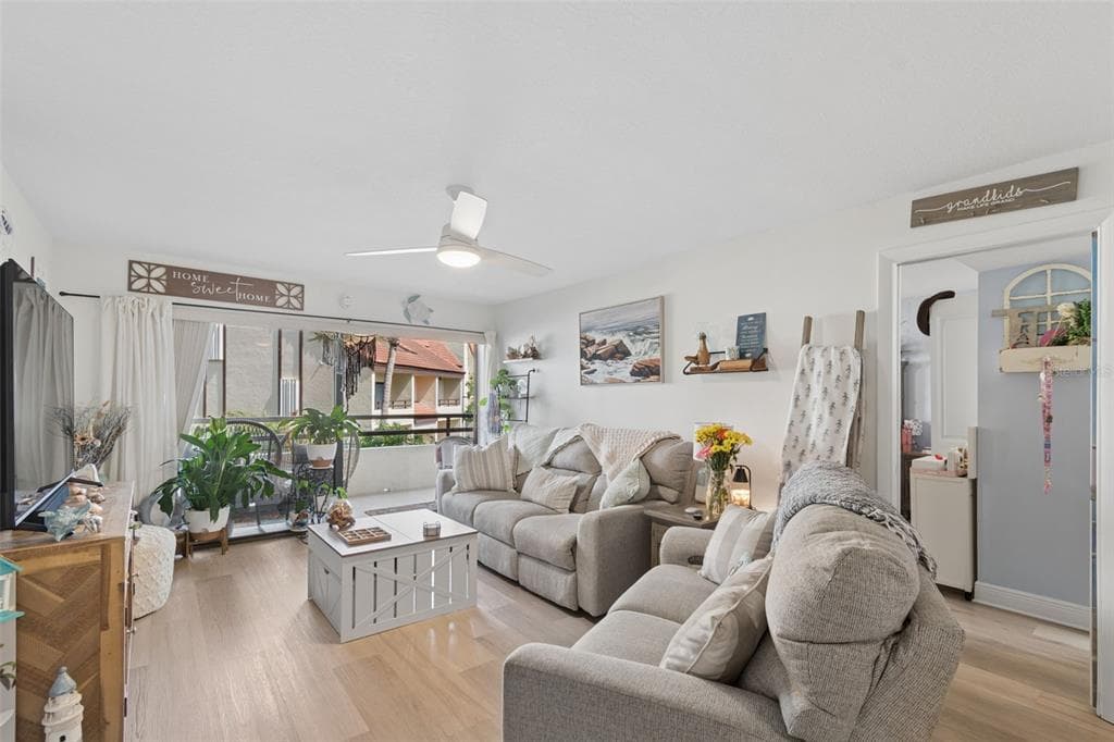 103 1ST STREET E 115 photo 6