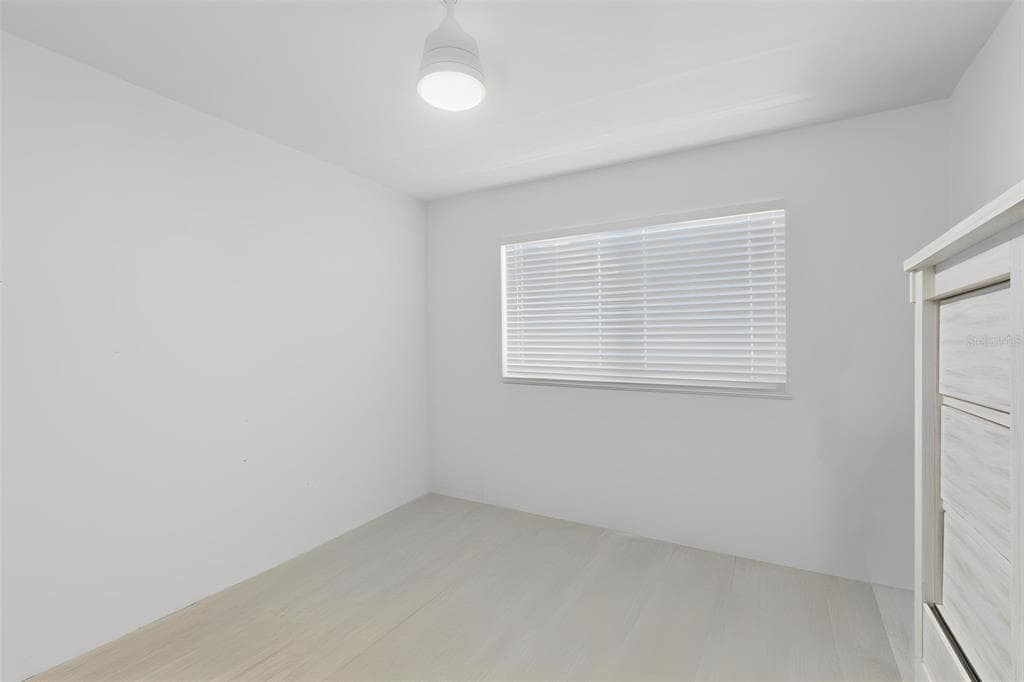 103 1ST STREET E 115 photo 13