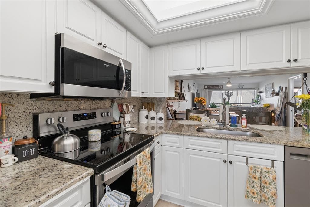 103 1ST STREET E 115 photo 9