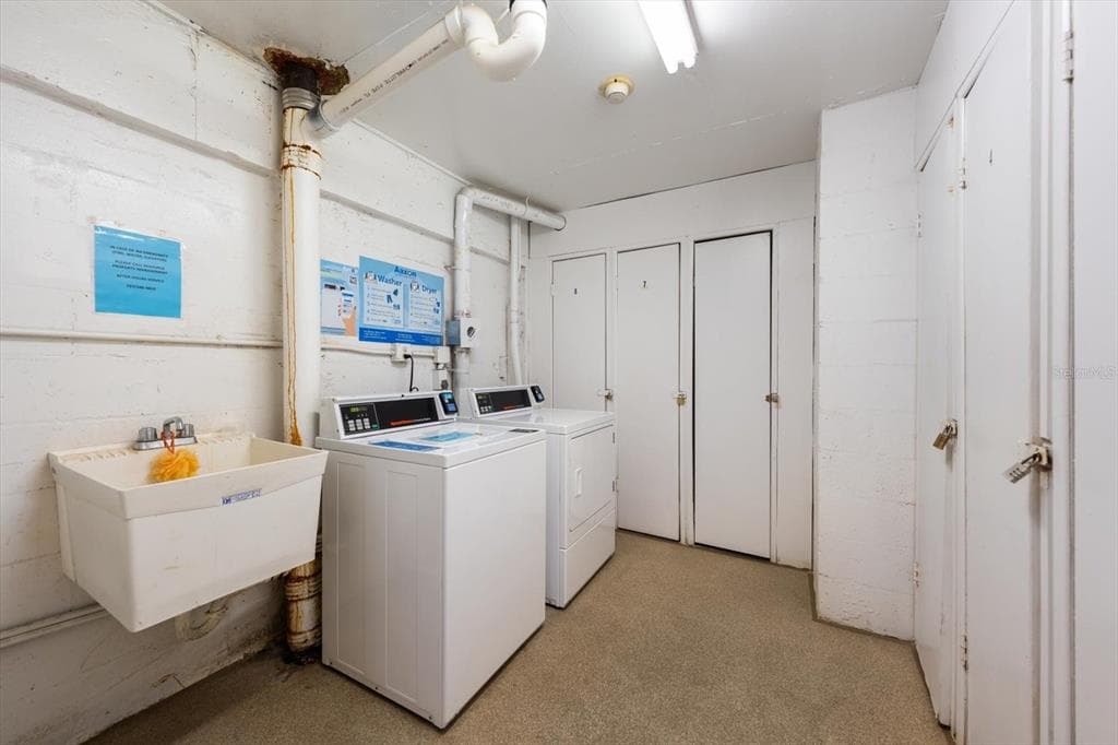 1270 GULF BOULEVARD 1503 photo 23
