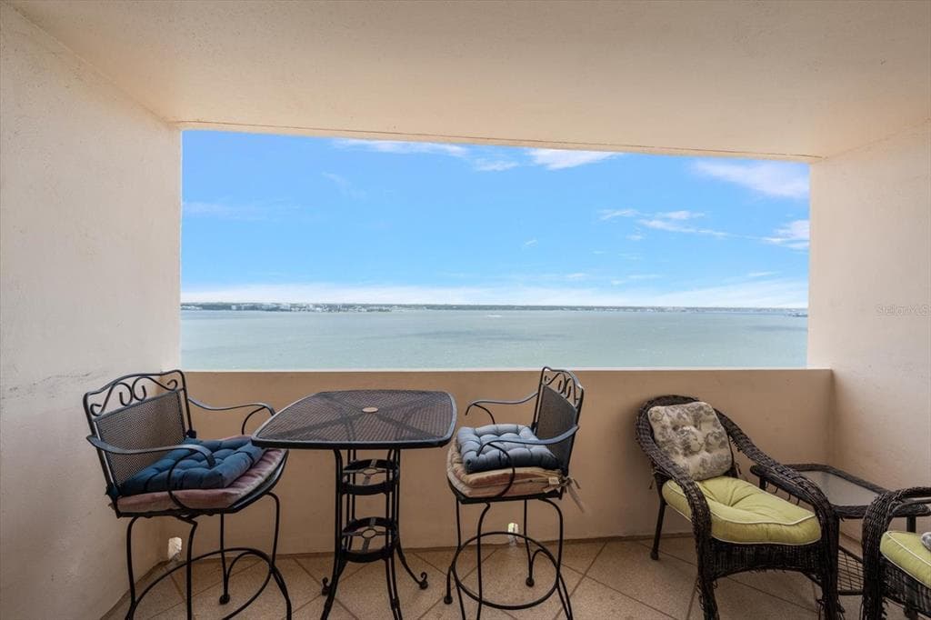 1270 GULF BOULEVARD 1503 photo 16