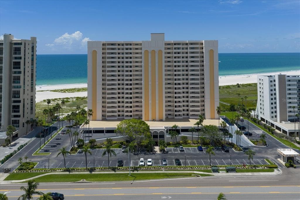 1270 GULF BOULEVARD 1503 photo 1
