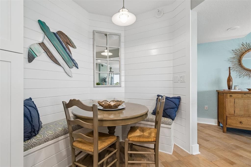 1170 GULF BOULEVARD 403 photo 22
