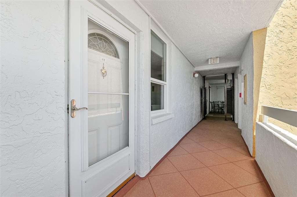 17940 GULF BOULEVARD 11E photo 5
