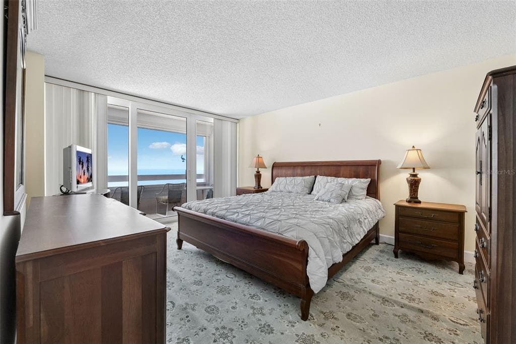 17940 GULF BOULEVARD 11E photo 20