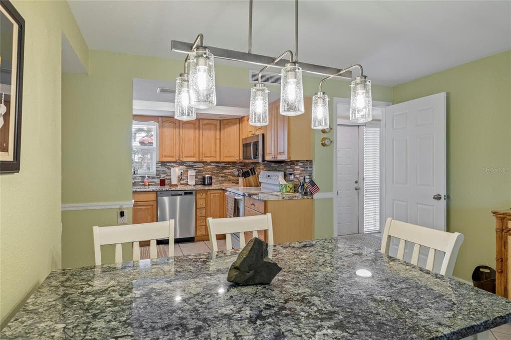 311 GARVIN STREET 411B photo 6
