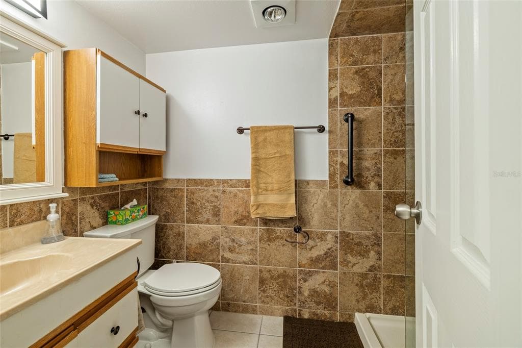 311 GARVIN STREET 411B photo 16