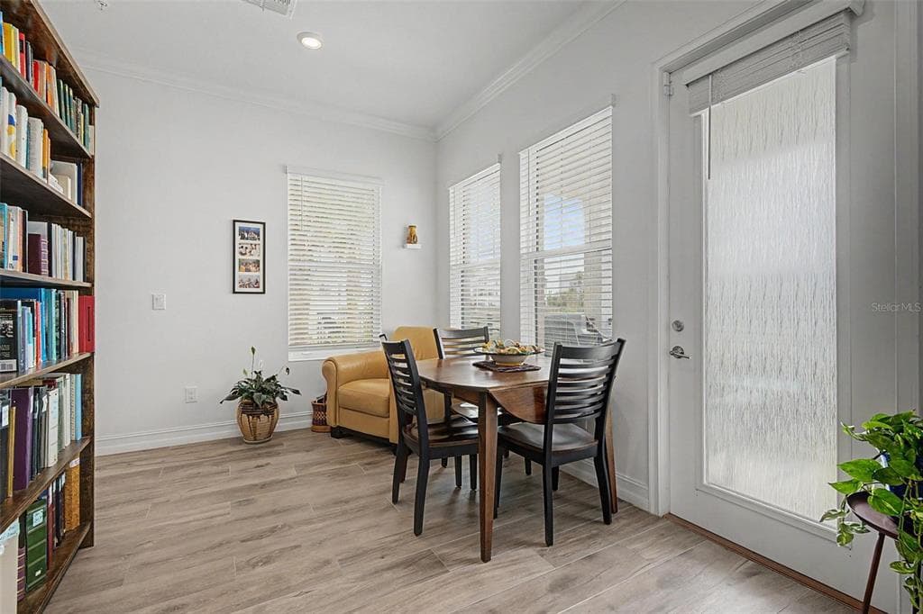 5351 BRIDGE STREET 38 photo 8